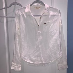 White long sleeve collared hollister top.